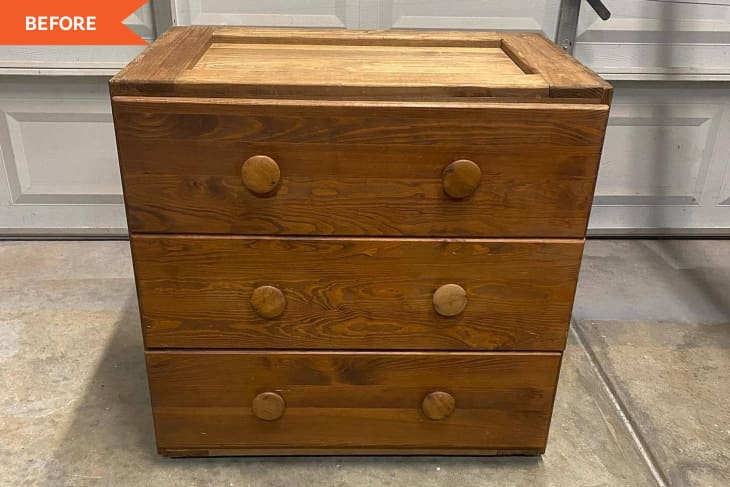 Two pack paint shop for furniture